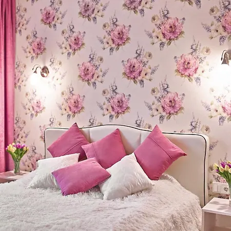 Life Apartment