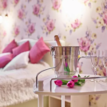 Life Apartment